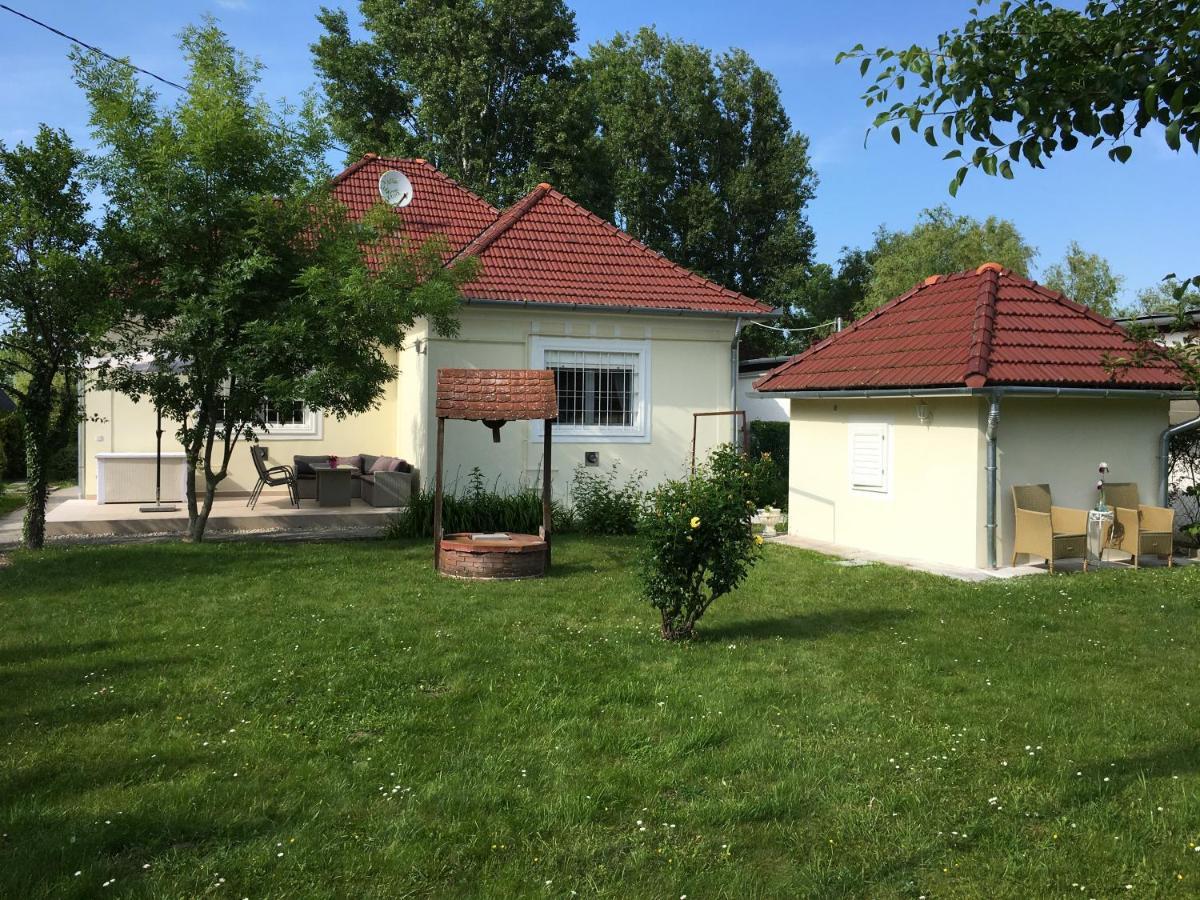 Villa Ida Balatonmáriafürdő Exteriör bild